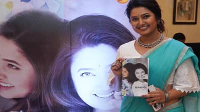 अभिनेत्रीच नव्हे कवयित्री देखील! प्राजक्ता माळीचा प्राजक्तप्रभा काव्यसंग्रह रसिकांच्या भेटीला