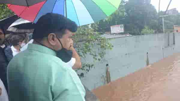 बोरिवलीतील नुकसानग्रस्त दुकानांचे त्वरित पंचनामे करून व्यापाऱ्यांना दिलासा द्या; प्रविण दरेकरांचे निर्देश