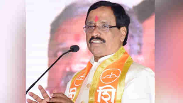 महाराष्ट्रात आता गोपीनाथ मुंडे आणि महाजनांच्या काळातील भाजप उरलेला नाही