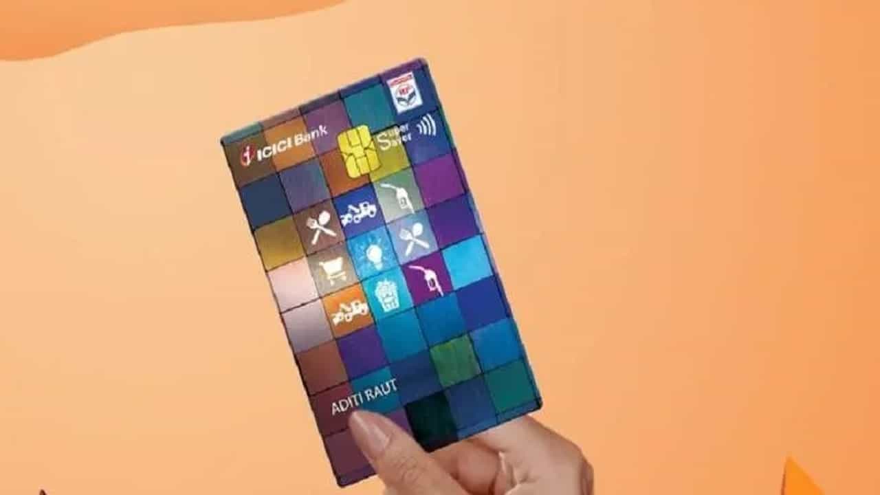 ICICI बँकेने HPCL सह क्रेडिट कार्ड केले लॉन्च, इंधनावर वर्षभरात मिळणार 2400 रुपयांपर्यंत कॅशबॅक