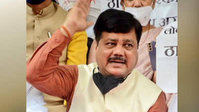 लसीचे दोन्ही डोस घेतलेल्या नागरिकांना रेल्वे प्रवासाची परवानगी द्या, प्रविण दरेकरांची मागणी