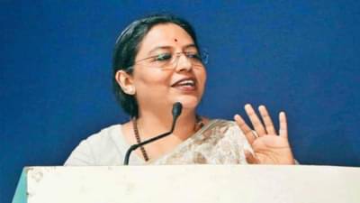 बरं झालं स्वामी बोलले, नाहीतर राष्ट्रद्रोह झाला असता, यशोमती ठाकूर यांचा भाजपला टोला