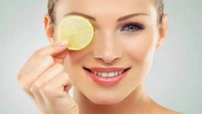 Skin Care : सुरकुत्या आणि त्वचा सैल पडण्याची समस्या दूर करण्यासाठी हे घरगुती उपाय नक्की करा!