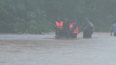 VIDEO | कोल्हापुरात पंचगंगेने धोक्याची पातळी ओलांडली, नदीकाठच्या गावातील रहिवाशांचे स्थलांतर