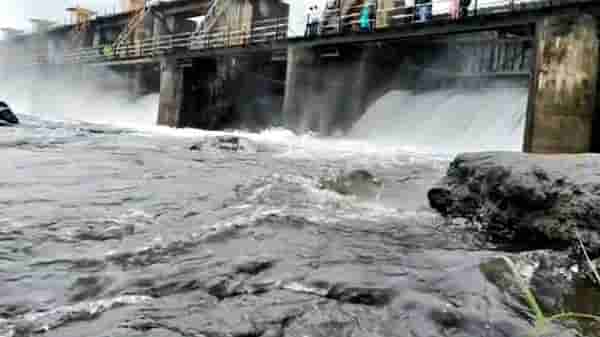 पुणेकरांसाठी आनंदाची बातमी, धरणांमधील पाणीसाठ्यात मोठी वाढ