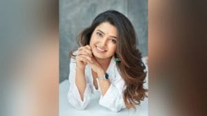 Prajakta Mali: ‘कला’ ही कला असते... प्राजक्ता माळीकडून पहिल्यांदाच सोशल मीडियावर कविता शेअर