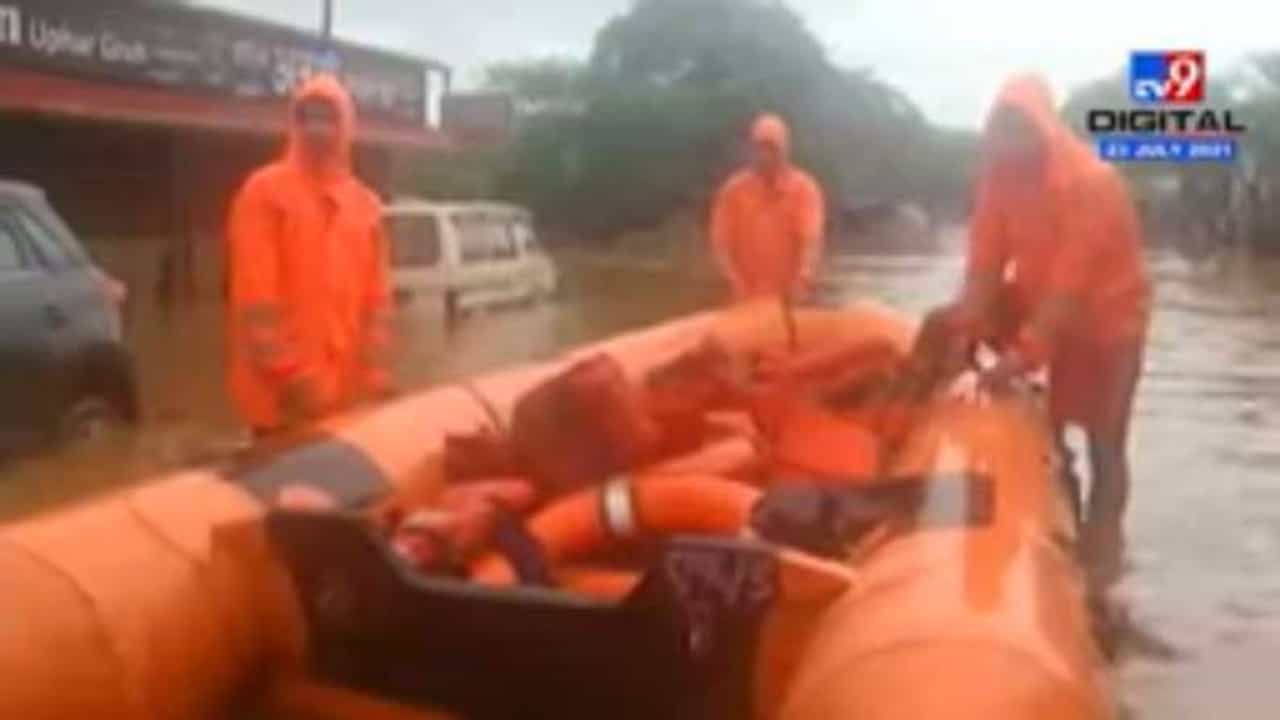 रायगडच्या तळीयेमध्ये दरड कोसळली, 38 जणांचा मृ्त्यू, 80 ते 85 जण अडकल्याची भीती