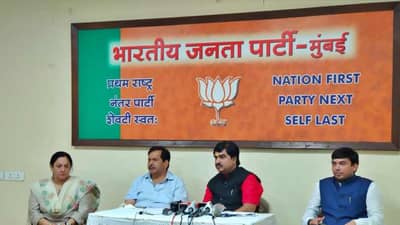 हे सरकार ‘शिवशाही’ नव्हे तर ‘शवशाही’, भाजपचा आघाडी सरकारवर हल्लाबोल