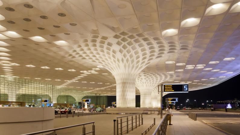 Pune Airport earn more profit than Mumbai and Delhi airport