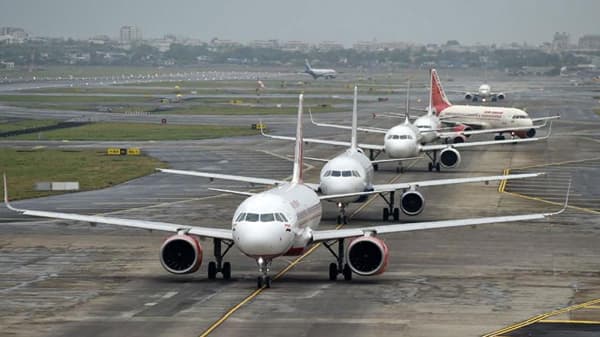 मुंबई-दिल्लीला मागे टाकत पुण्याची बाजी; ठरलं देशातील सर्वाधिक नफा कमावणारं विमानतळ