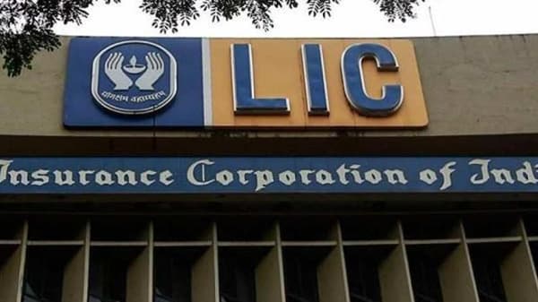…म्हणून मोदी सरकार एलआयसीचा IPO दोन टप्प्यांत आणणार?