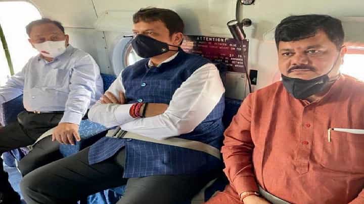 Rain Update | नारायण राणे, देवेंद्र फडणवीस पूरग्रस्त भागाच्या दौऱ्यावर Rain Update | नारायण राणे, देवेंद्र फडणवीस पूरग्रस्त भागाच्या दौऱ्यावर