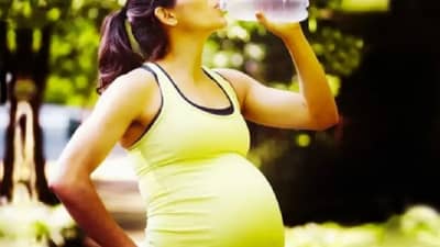 Health Care : प्रसूतीनंतर प्रत्येक महिलेच्या आहारात हे पदार्थ समाविष्ट केले पाहिजेत!