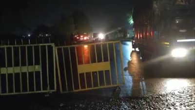 पुराच्या पाण्याचा फटका, तडे गेल्यामुळे कल्याण-गांधारी पूल वाहतुकीसाठी बंद, पाहणी केल्यानंतरच पुढील निर्णय