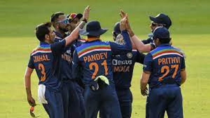 IND vs SL : भारताच्या अष्टपैलू खेळाडूला कोरोनाची बाधा, दुसरा टी-20 सामना पुढे ढकलला
