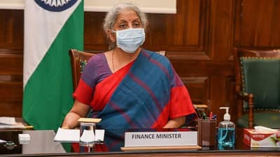 देशातील कर्जबुडव्यांच्या संख्येत वाढ, केंद्र सरकार आता हे कठोर पाऊल उचलणार