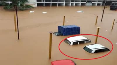 Fact Check: पावसात गाडी बुडल्यास इन्श्युरन्स क्लेम मिळणार का?, जाणून घ्या...