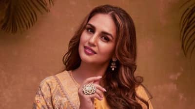 Net Worth : गँग्स ऑफ वासेपुरमधून हुमा कुरेशीची बॉलिवूडमध्ये एण्ट्री, एका चित्रपटासाठी घेते एवढी रक्कम