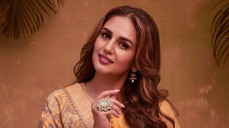 Net Worth : 'गँग्स ऑफ वासेपुर'मधून हुमा कुरेशीची बॉलिवूडमध्ये एण्ट्री, एका चित्रपटासाठी घेते एवढी रक्कम Net Worth : 'गँग्स ऑफ वासेपुर'मधून हुमा कुरेशीची बॉलिवूडमध्ये एण्ट्री, एका चित्रपटासाठी घेते एवढी रक्कम