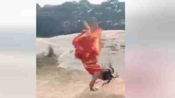 Video | लाल साडीत महिलेच्या कोलांट उड्या, सोशल मीडियावर व्हिडीओ व्हायरल