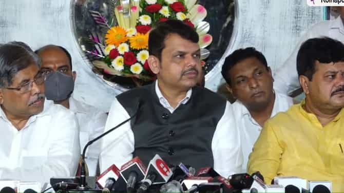 ठाकरे सरकारच्या पूरस्थिती हाताळण्याचं मूल्यमापन आता करणार नाही, पण...; फडणवीसांनी दिला इशारा
