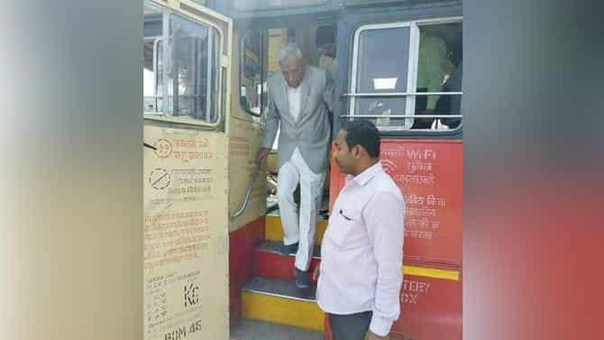 तब्बल 11 वेळा निवडून येऊनही एसटीतून प्रवास करणारा अवलिया; वाचा, गणपतराव देशमुखांचे किस्से