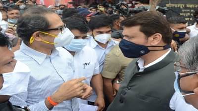 कोल्हापुरात समोरा-समोर भेट, दोनच दिवसांत फडणवीसांचं उद्धव ठाकरेंना पत्र, म्हणाले, तुम्ही बोलवा, आम्ही येऊ!