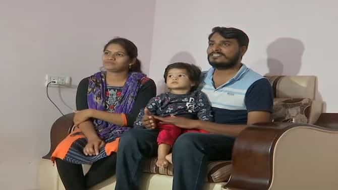 चिमुकल्या शिवराजचं आयुष्य एका प्रसंगांनं बदललं, 16 कोटींचं इंजेक्शन मोफत मिळालं, एका लकी ड्रॉनं नाशिकच्या डोंगरे कुटंबांची चिंता दूर