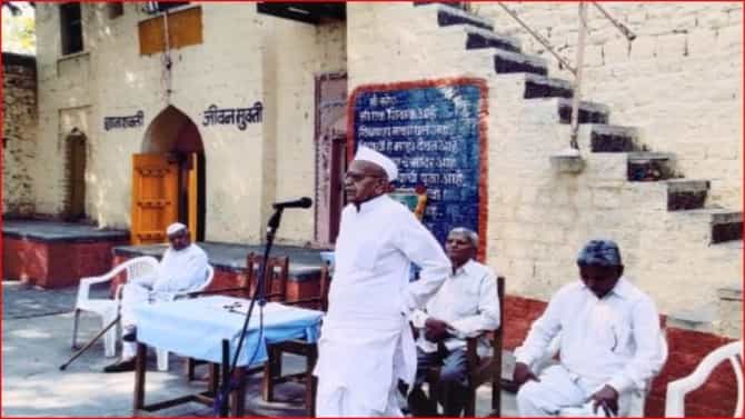 शिक्षणमहर्षी व मराठवाड्याचे साने गुरुजी आलुरे गुरुजी यांचे निधन