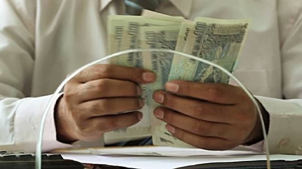 चांगली बातमी! PMC Bank च्या ग्राहकांना 30 नोव्हेंबरपासून 5 लाख मिळणार, जाणून घ्या
