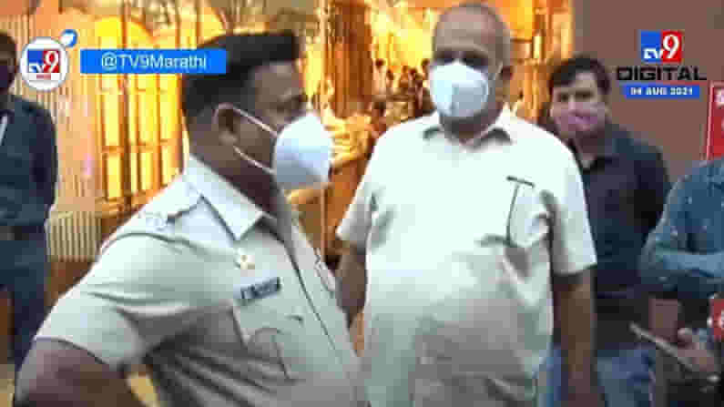 Pune | इतर दुकानांवर कारवाई, व्यापारी महासंघाचे अध्यक्ष फतेचंद रांकांच दुकानं मात्र सुरु