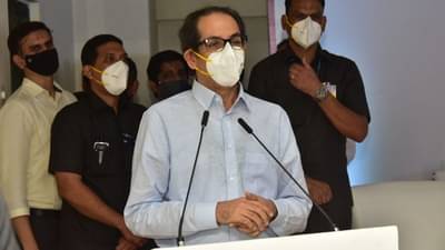 मुंबईची लोकल कधी सुरू होणार?; मुख्यमंत्री उद्धव ठाकरेंकडून पहिल्यांदाच दिलासादायक विधान