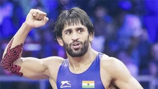 Tokyo Olympics वरुन परतले भारताचे वीर, विमानतळावर जंगी स्वागत, पाहा VIDEO