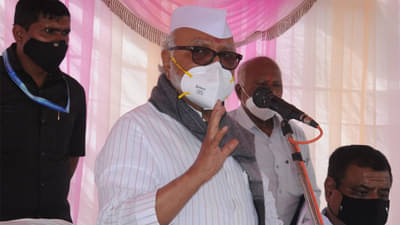 अधिकाऱ्यांनो, स्वत: लक्ष घालून विकासकामे पूर्ण करा; भुजबळांचं आवाहन