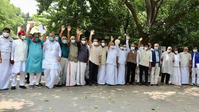 चर्चा नकोच, काळा कृषी कायदाच रद्द केला पाहिजे; राहुल गांधी कडाडले