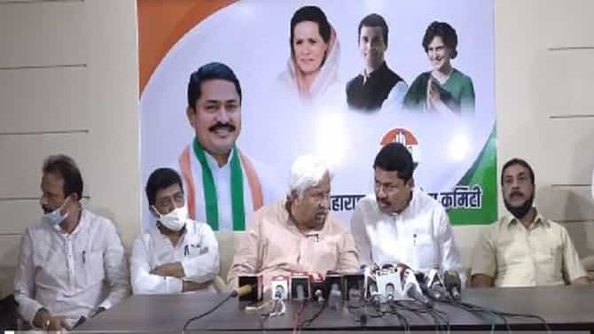 राहुल, सोनिया गांधी डिसेंबरमध्ये मुंबईत! महापालिका निवडणुकांच्या पार्श्वभूमीवर मुंबई काँग्रेसची महत्वाची बैठक, नेमकी काय चर्चा?