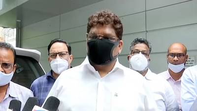 नागपूरमधील व्यापारी आक्रमक, पालकमंत्र्यांची भेट, दुकानांच्या वेळा वाढवण्याची मागणी