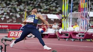 Tokyo Olympics वरुन परतले भारताचे वीर, विमानतळावर जंगी स्वागत, पाहा VIDEO