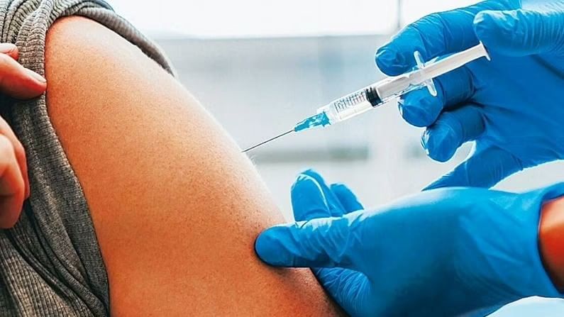Covid Vaccination: महाराष्ट्राचा आणखी एक विक्रम; एकाच दिवसात 14.39 लाख नागरिकांना टोचली लस