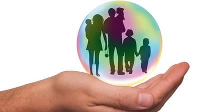 LIC ची सर्वोत्तम पॉलिसी, सर्वात कमी प्रीमियमवर 50 लाखांचा विमा