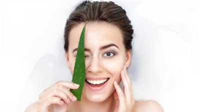 Skin Care : रात्री झोपण्यापूर्वी हे आयुर्वेदिक तेल लावा, नैसर्गिकरित्या सुंदर चेहरा मिळवा!