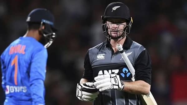 T20 मध्ये 3 शतकं, तरीही वर्ल्ड कपसाठी निवड नाही, स्फोटक फलंदाज निवृत्तीच्या तयारीत