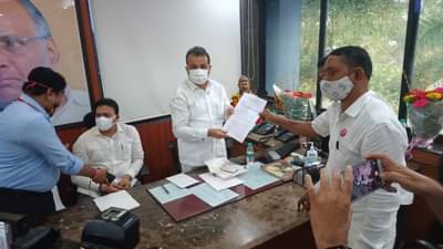 धोकादायक अवस्थेतील एपीएमसी मार्केटची बाळासाहेब पाटलांकडून पाहणी, सरकार लवकरच पुनर्बांधणीचा निर्णय घेण्याची शक्यता