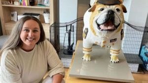 PHOTO : लाडक्या श्वानाच्या वाढदिवसासाठी खर्च केले लाखो रुपये, पार्टीचे फोटो पाहाच