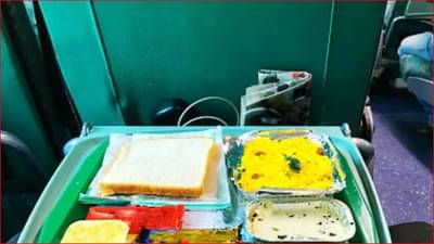 एक्स्प्रेस ट्रेनने प्रवास करताय, पँट्री बंद असेल तर ऐनवेळी जेवण कसे ऑर्डर कराल?