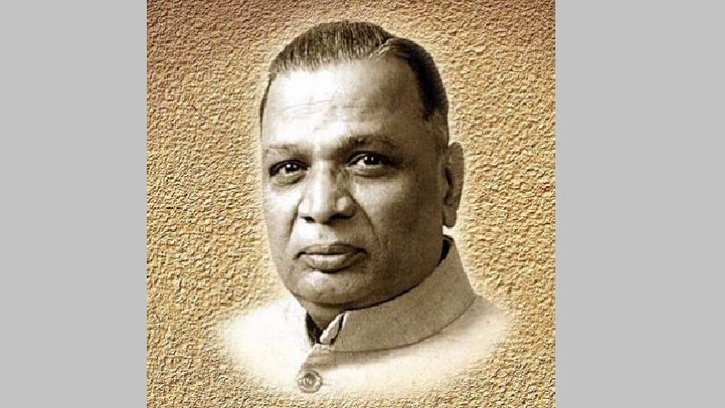 नांदेड जिल्ह्याची तहान भागविणाऱ्या शंकरराव चव्हाण यांचा सन्मान, विष्णुपुरी जलाशयाजवळ स्मारक होणार नांदेड जिल्ह्याची तहान भागविणाऱ्या शंकरराव चव्हाण यांचा सन्मान, विष्णुपुरी जलाशयाजवळ स्मारक होणार