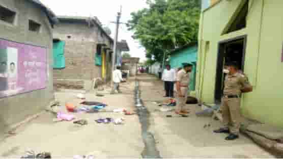 विवाहितेच्या वादावर तोडगा काढण्यासाठी अकोल्यात सासर-माहेरचे जमले, हाणामारीत 13 जण जखमी