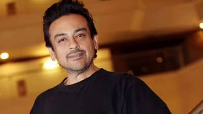 Happy Birthday Adnan Sami | एक-दोन नव्हे तर चार वेळा बांधली लग्नगाठ, पद्मश्री पुरस्कारासाठी निवड झाली होताच उडाला गोंधळ!