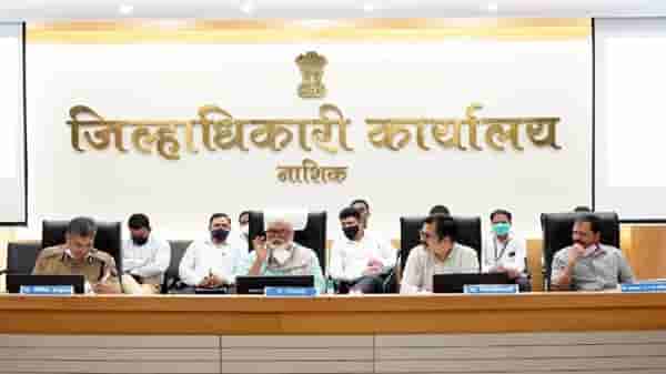 कोरोनाच्या तिसऱ्या लाटेसाठी पूर्वतयारी सुरुच ठेवावी; पालकमंत्री भुजबळांच्या सूचना