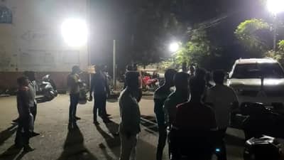 युवासेना जिल्हा प्रमुखावर जीवघेणा हल्ला, शिवसेना पदाधिकाऱ्यावरच आरोप